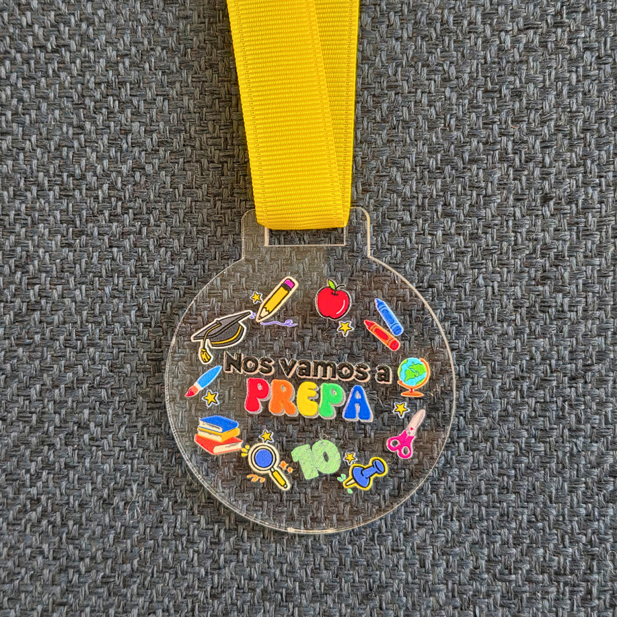 Medalla nos vamos a PREPA (puedes crear sets de 1, 5 o 10 medallas)
