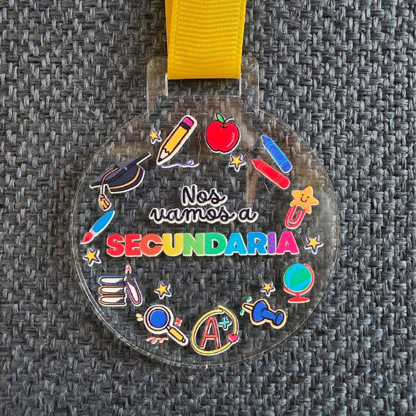 Medalla nos vamos a SECUNDARIA (puedes crear sets de 1, 5 o 10 medallas)